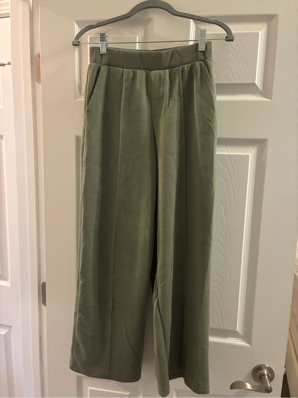 Aerie pull on Wide-Leg Olive Green Women's trouser pants